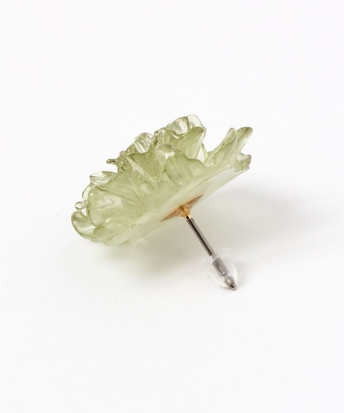 niko and...（ニコアンド）の「フラワーモチーフピアス（ピアス（両耳用）・レディース・グリーン/その他/グレー・0）」の4枚目の写真