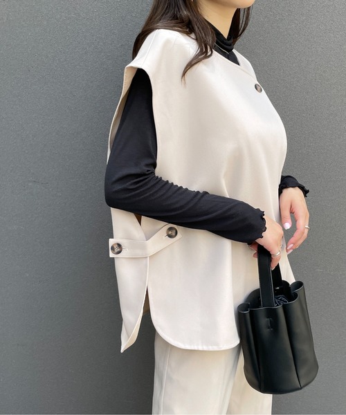 StyleSea（スタイルシー）の「ウールライクフレンチ2WAYベスト（ベスト・レディース・ブラック/アイボリー/キャメル・MEDIUM）」の5枚目の写真