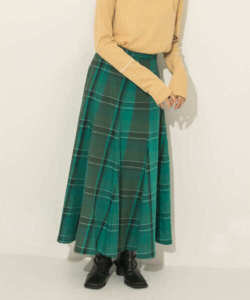 KBF（ケイビーエフ）の「BIGチェックフレアスカート（スカート・レディース・ブラック系その他/グリーン系その他/パープル系その他・ONE）」の22枚目の写真