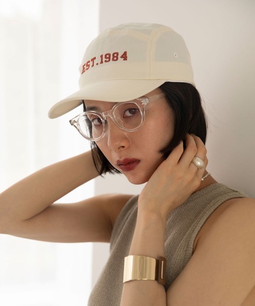 marjour（マージュール）の「1984 NYLON CAP（キャップ・レディース・カーキ/アイボリー/ブラック・FREE）」の2枚目の写真