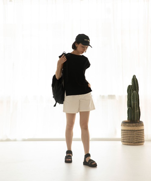 marjour（マージュール）の「1984 NYLON CAP（キャップ・レディース・カーキ/アイボリー/ブラック・FREE）」の7枚目の写真