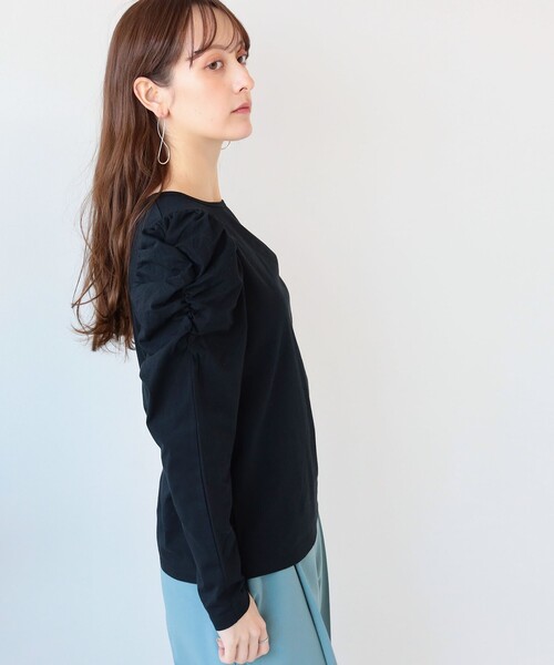 Ray BEAMS(レイビームス)の「Ray BEAMS / ギャザー ボリューム スリーブ Tシャツ(Tシャツ/カットソー・レディース・イエロー系その他5/ホワイト/ブラック・ONE SIZE)」の19枚目の写真