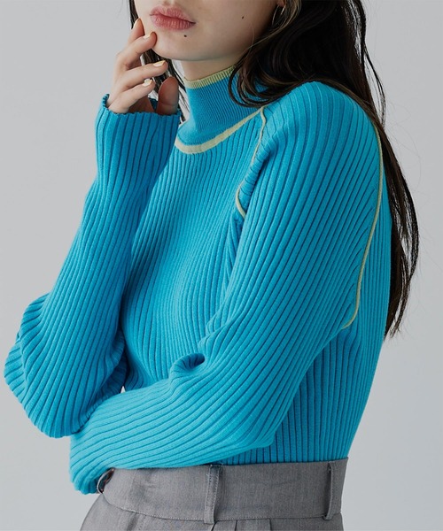 miette（ミエット）の「ハイネック配色ラインリブニット（ニット/セーター・レディース・ライトグレー/オレンジ/グリーン/ブルー・FREE）」の4枚目の写真