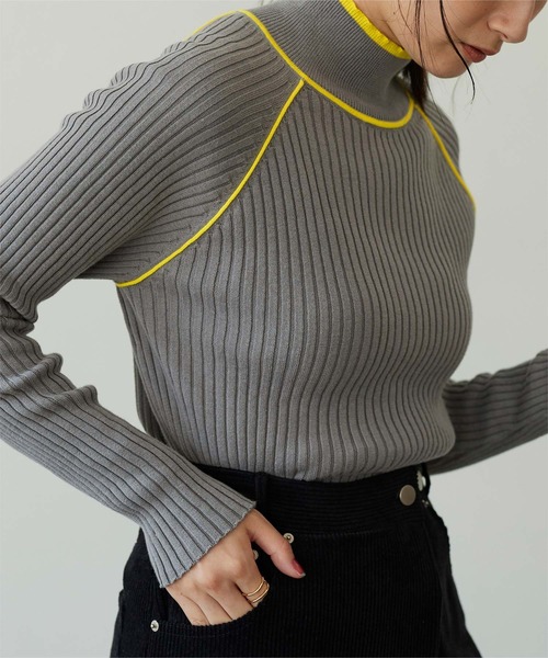 miette（ミエット）の「ハイネック配色ラインリブニット（ニット/セーター・レディース・ライトグレー/オレンジ/グリーン/ブルー・FREE）」の16枚目の写真