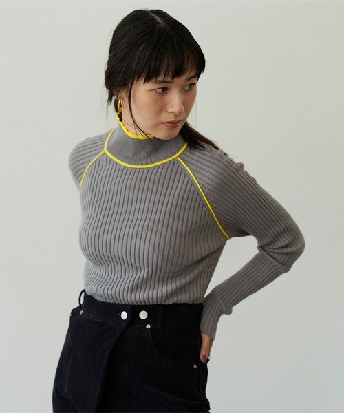 miette（ミエット）の「ハイネック配色ラインリブニット（ニット/セーター・レディース・ライトグレー/オレンジ/グリーン/ブルー・FREE）」の12枚目の写真