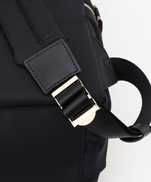 TOCCA（トッカ）の「SIDE RIBBON BACKPACK バックパック（バックパック/リュック・レディース・ネイビー系/ブラック系/ベージュ系5・F）」の15枚目の写真