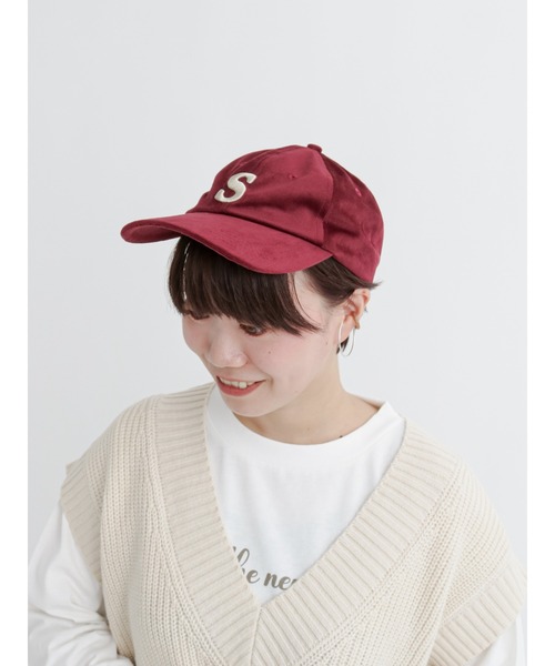 Lugnoncure(ルノンキュール)の「コーデュロイイニシャル刺繍キャップ(ハット・レディース・ベージュ/グリーン/ボルドー・フリ-)」の3枚目の写真