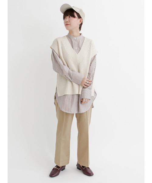 Lugnoncure(ルノンキュール)の「コーデュロイイニシャル刺繍キャップ(ハット・レディース・ベージュ/グリーン/ボルドー・フリ-)」の6枚目の写真