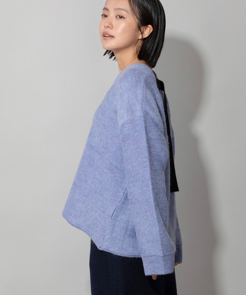 Munich(ミューニック)の「モヘアスレッドニッティグVネックプルオーバー(ニット/セーター・レディース・ベージュ/パープル/グレー・FREE)」の8枚目の写真