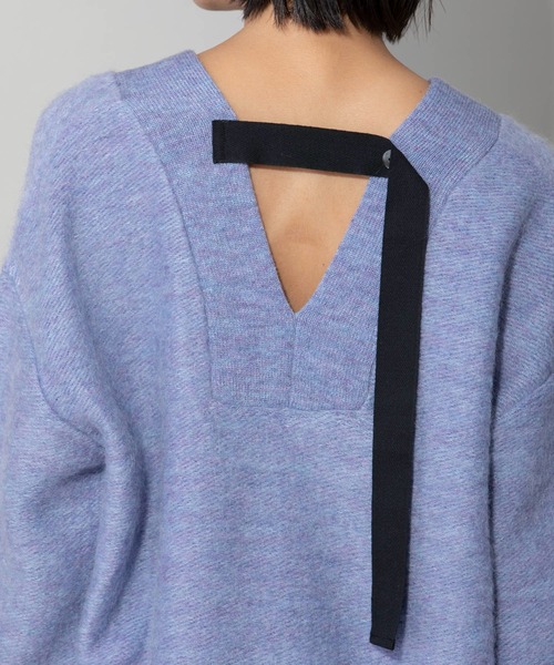 Munich(ミューニック)の「モヘアスレッドニッティグVネックプルオーバー(ニット/セーター・レディース・ベージュ/パープル/グレー・FREE)」の11枚目の写真