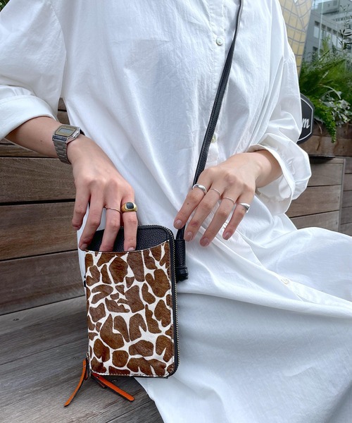 Pal collection（パルコレクション）の「ハラコ風ウォレットスマホポーチ（ショルダーバッグ・レディース・ブラウン/ホワイト・FREE）」の16枚目の写真