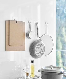 tower（タワー）の「WEB限定 tower フィルムフック タワー M 4個組 ホワイト（収納グッズ）」