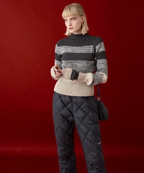 Solace(ソレイス)の「マルチボーダーハイネックニット(ニット/セーター・レディース・ブルー/ブラック/パープル/ミント・FREE)」の21枚目の写真