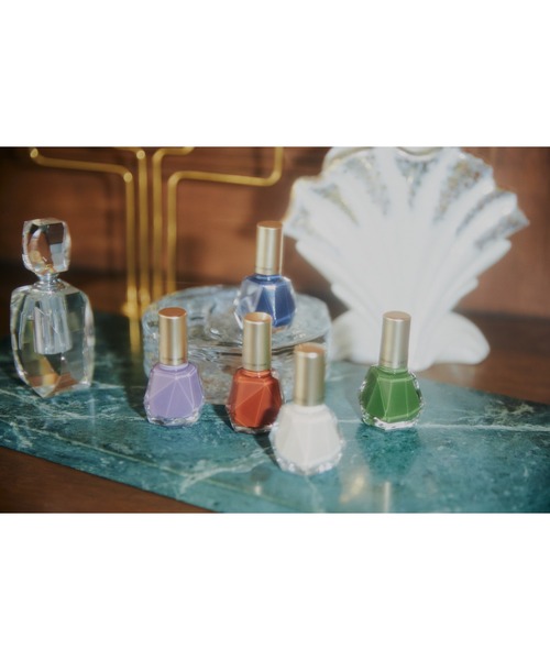 LILY BROWN(リリーブラウン)の「Jewels nail polish(マニキュア/ジェルネイル・レディース・その他1/その他2/その他3/その他4/その他5/その他7/その他6・FREE)」の22枚目の写真