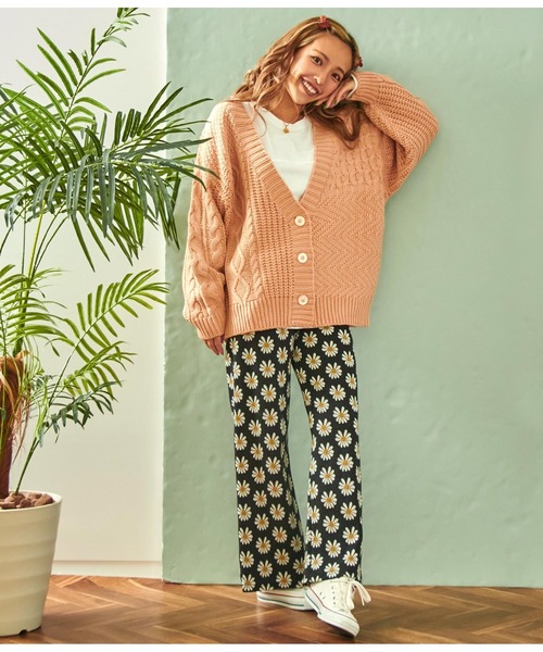 anap mimpi（アナップミンピ）の「ケーブル切替ユッタリニットカーディガン（カーディガン/ボレロ・レディース・イエロー/オレンジ/パープル・FREE）」の11枚目の写真