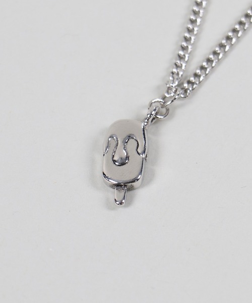 SPINNS（スピンズ）の「アソートモチーフ チェーンネックレス（ネックレス・メンズ・B/G/A/C/D/E/F・ONESIZE）」の3枚目の写真