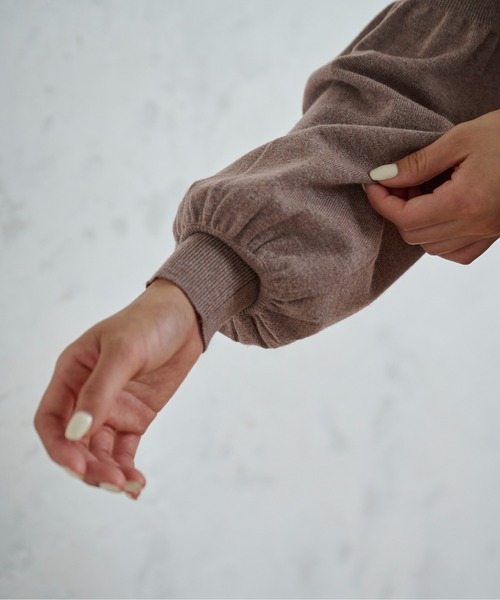 FREE'S MART（フリーズマート）の「パフスリーブマーメイドニットワンピース（ワンピース・レディース・ブラック/ブラウン/ライトグリーン・MEDIUM/SMALL）」の21枚目の写真