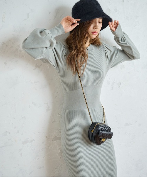 FREE'S MART（フリーズマート）の「パフスリーブマーメイドニットワンピース（ワンピース・レディース・ブラック/ブラウン/ライトグリーン・MEDIUM/SMALL）」の4枚目の写真