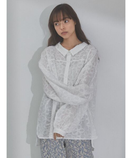 merry jenny（メリージェニー）の「flowerオーバーシャツ（シャツ/ブラウス・レディース・ブラック/オフホワイト/ピンク・FREE）」の6枚目の写真