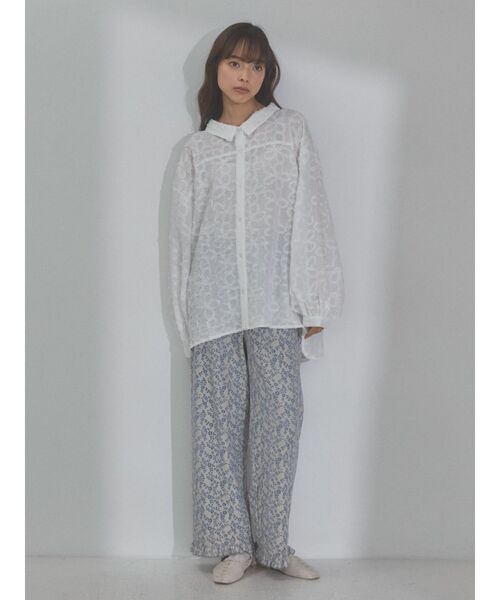 merry jenny（メリージェニー）の「flowerオーバーシャツ（シャツ/ブラウス・レディース・ブラック/オフホワイト/ピンク・FREE）」の9枚目の写真