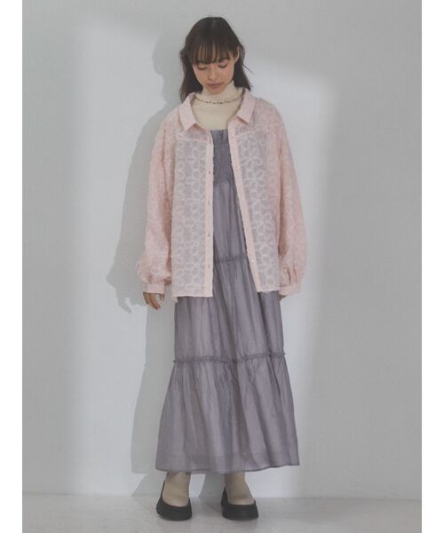 merry jenny（メリージェニー）の「flowerオーバーシャツ（シャツ/ブラウス・レディース・ブラック/オフホワイト/ピンク・FREE）」の15枚目の写真