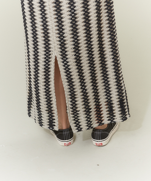 NOMINE（ノミネ）の「【WEB限定商品】バイカラーレーススカート（スカート・レディース・ホワイト/レッド・フリー）」の3枚目の写真