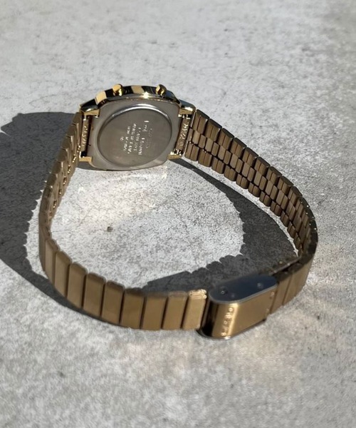 CASIO(カシオ)の「【CASIO】LA670WGA-1JF(デジタル腕時計・メンズ・ゴールド・FREE)」の3枚目の写真