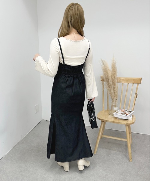 apres jour(アプレジュール)の「デニムマーメイドキャミワンピース【ZOZOTOWN限定アイテム】(ワンピース・レディース・インディゴブルー/ブラック・フリー/X-LARGE)」の13枚目の写真