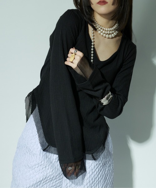 Ezick（エジック）の「Hemline cut メッシュリブトップス（Tシャツ/カットソー・レディース・ブラック/ホワイト・FREE）」の14枚目の写真