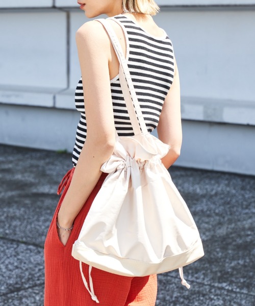 Auntie Rosa Holiday（アンティローザホリデー）の「2WAY巾着バッグ（トートバッグ・レディース・ブラック/ブラウン/ホワイト・FREE）」の12枚目の写真