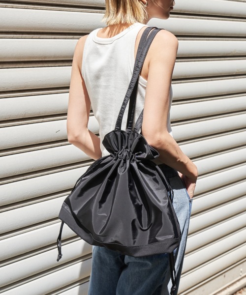 Auntie Rosa Holiday（アンティローザホリデー）の「2WAY巾着バッグ（トートバッグ・レディース・ブラック/ブラウン/ホワイト・FREE）」の14枚目の写真