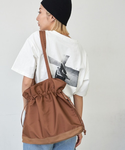 Auntie Rosa Holiday（アンティローザホリデー）の「2WAY巾着バッグ（トートバッグ・レディース・ブラック/ブラウン/ホワイト・FREE）」の20枚目の写真