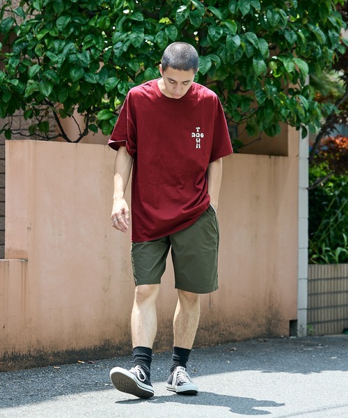 【グランジ】1JINN STUDIO Dog & Cat ラウンドTシャツ グランジ】1JINN STUDIO Dog & Cat ラウンドTシャツ