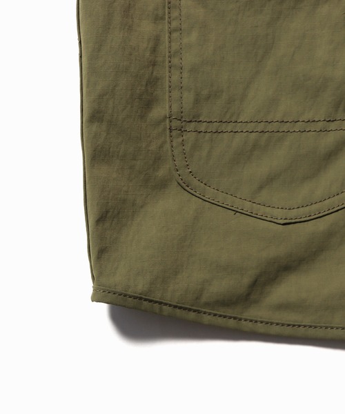 Lee（リー）の「Lee/リー WHIZIT VEST ベスト（ベスト・キッズ・カーキ/インディゴブルー/ベージュ・130/140）」の12枚目の写真