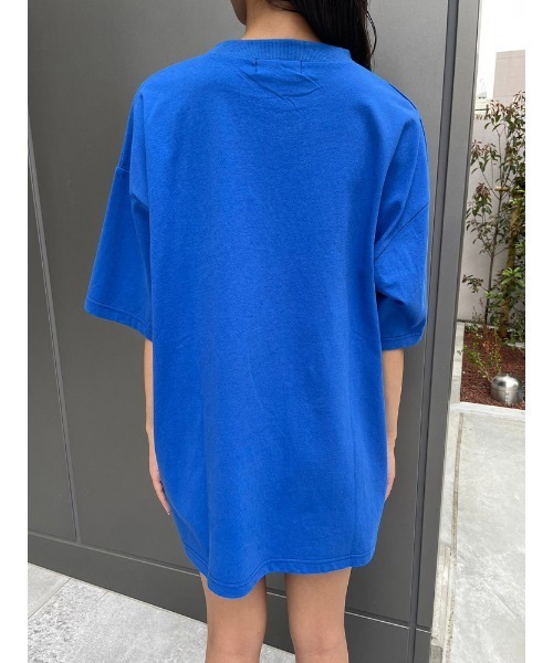 ENVYM(アンビー)の「カレッジロゴBIG T(Tシャツ/カットソー・レディース・ホワイト/ブラック/ブルー・FREE)」の12枚目の写真