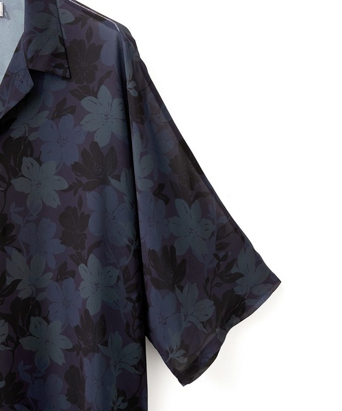 JUNRED（ジュンレッド）の「シアーフラワープリントドルマンシャツ（シャツ/ブラウス・メンズ・チャコールグレー/ネイビー/パープル・L/M/S）」の6枚目の写真