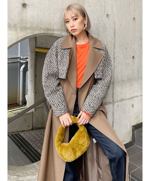 MURUA（ムルーア）の「フェイクファーミニバッグ（ハンドバッグ・レディース・マスタード/カーキ・FREE）」の10枚目の写真