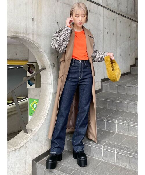 MURUA（ムルーア）の「フェイクファーミニバッグ（ハンドバッグ・レディース・マスタード/カーキ・FREE）」の8枚目の写真