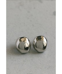 ナッツピアス