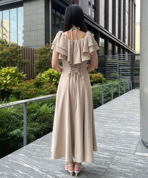 AND COUTURE（アンドクチュール）の「2wayフリルオフショルワンピース