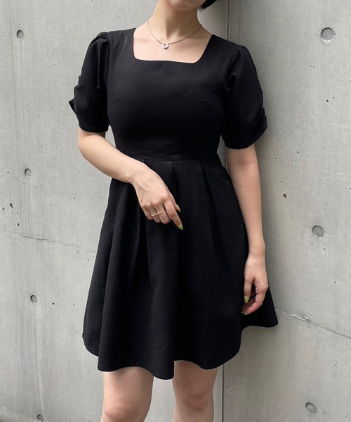 ENVYM（アンビー）の「バックオープンミニワンピース（ワンピース・レディース・ブラック/ホワイト/ゼブラ・FREE）」の6枚目の写真