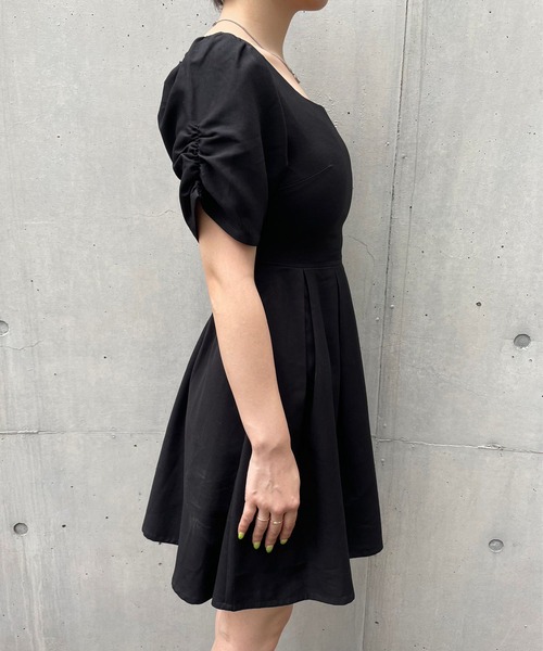 ENVYM（アンビー）の「バックオープンミニワンピース（ワンピース・レディース・ブラック/ホワイト/ゼブラ・FREE）」の9枚目の写真