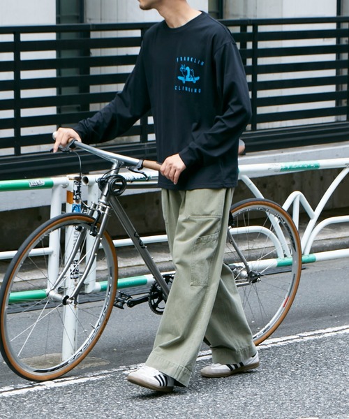 Franklin Climbing（フランクリンクライミング）の「【Franklin Climbing】ブルドッグ＆スケボープリント ロンTee（Tシャツ/カットソー・メンズ・ホワイト/ブラック/グレー・MEDIUM/LARGE）」の18枚目の写真