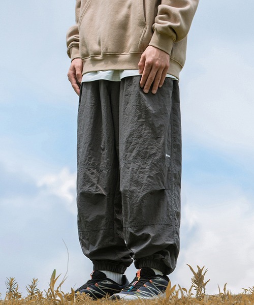 aimoha(アイモハ)の「aimoha outdoorワイド テーパード 吸水速乾 ユニセックス アンクルパンツ(その他パンツ・レディース・ベージュ/ダークグレー/ブラック・MEDIUM/X-LARGE/LARGE)」の10枚目の写真