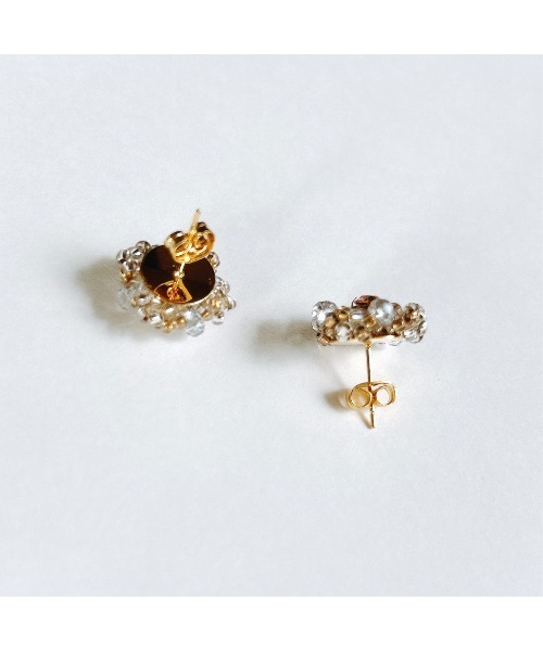 tone(トーン)の「【plumoon】タイル模様ピアス(MA)(ピアス(両耳用)・レディース・ゴールド・FREE)」の3枚目の写真