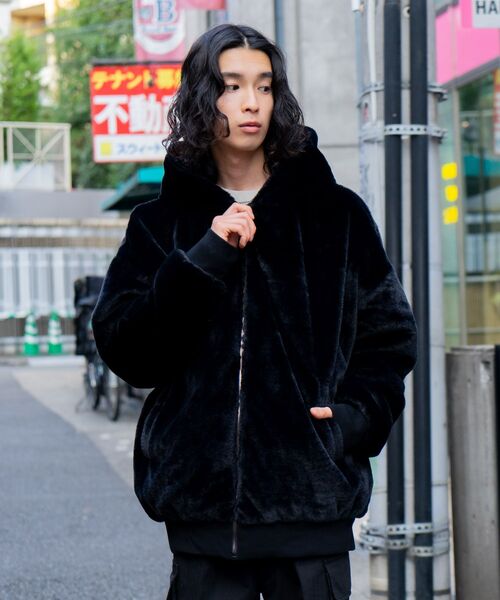 JEANS MATE(ジーンズメイト)の「【UNIIT/ユニット】エコファー フードジャケット ブルゾン ふわふわ もこもこ フェイクファー オーバーサイズ 防寒(ブルゾン・メンズ・ブラック/グレー/オフホワイト・MEDIUM/X-LARGE/LARGE)」の19枚目の写真