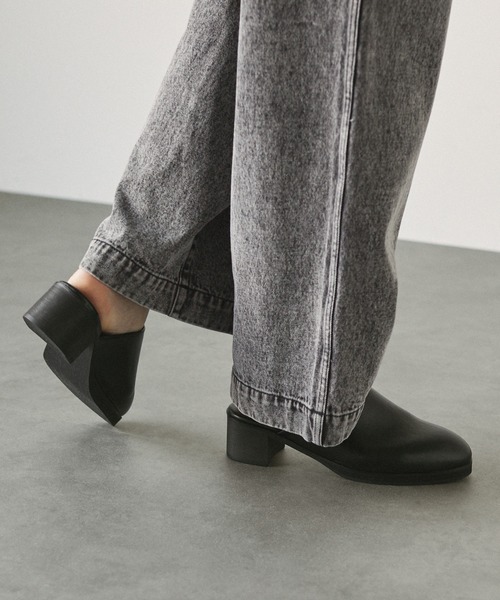 EMMA HOPES/エマ ホープ】 RAFFIA MESH POINTY MULE（サンダル