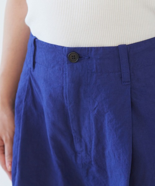 【yuni10周年】ハイツイスト コットン/リネン バックゴムパンツ yuni（ユニ ）の「ハイツイストコットンリネン バックゴムパンツ