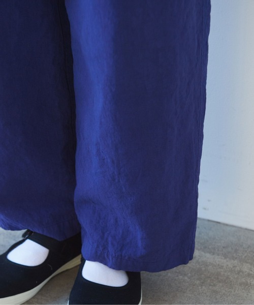 yuni（ユニ ）の「ハイツイストコットンリネン バックゴムパンツ