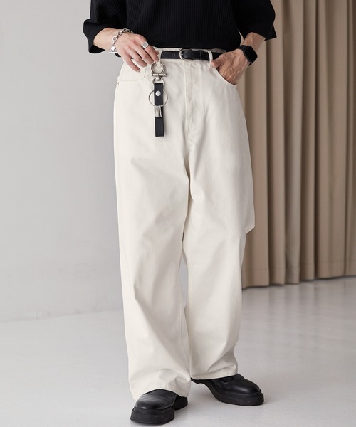 MONO-MART（モノマート）の「ヴィンテージメイクバギーセミワイドデニムパンツ（デニムパンツ・メンズ・ブラック/ブラウン/グレー/サックスブルー/インディゴブルー/アイボリー/ライトグレー/グリーン/サックスブルー系1/ブラック系1/ブラック系その他/ブルー系1/ライトブルー/ブルー系2/ブラック系2/ブルー系3/ブルー系5/ブルー系4・S/M/L/XS）」の2枚目の写真